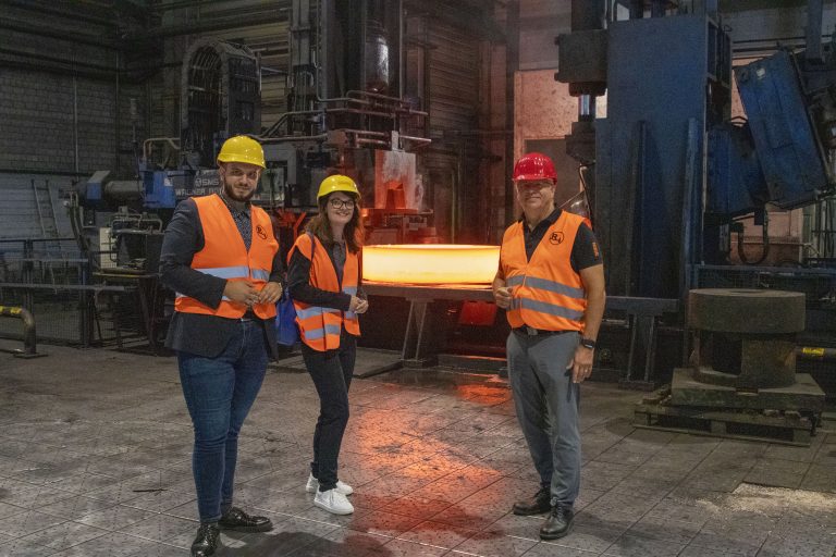 Sommertour: Besichtigung des Hidden Champions Edelstahl Rosswag