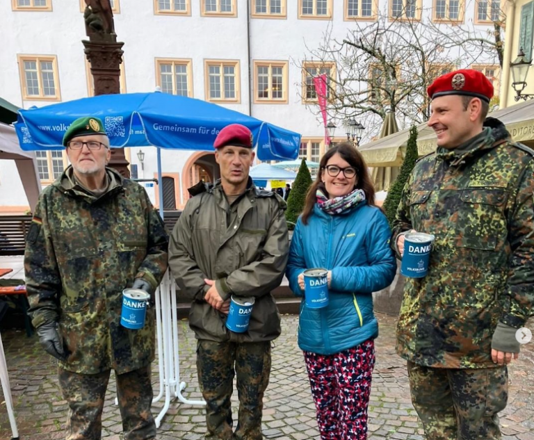 Prominentensammlung für den Volksbund Deutsche Kriegsgräberfürsorge